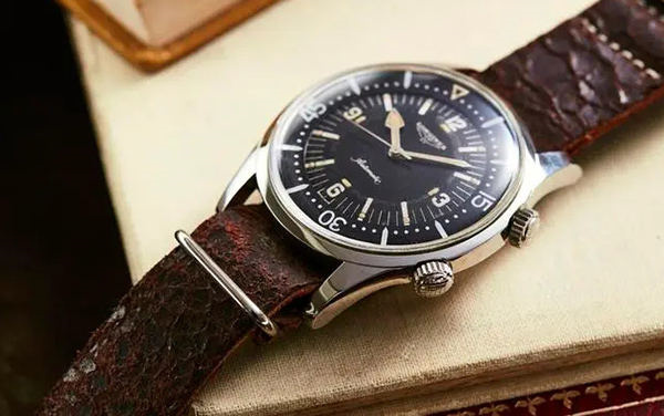 浪琴进水有水珠怎么办 浪琴进水有水珠怎么办