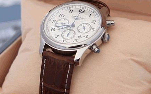 浪琴手表磕碰了解决技巧是什么